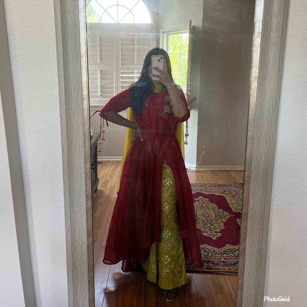 Red and green plazo suit set
